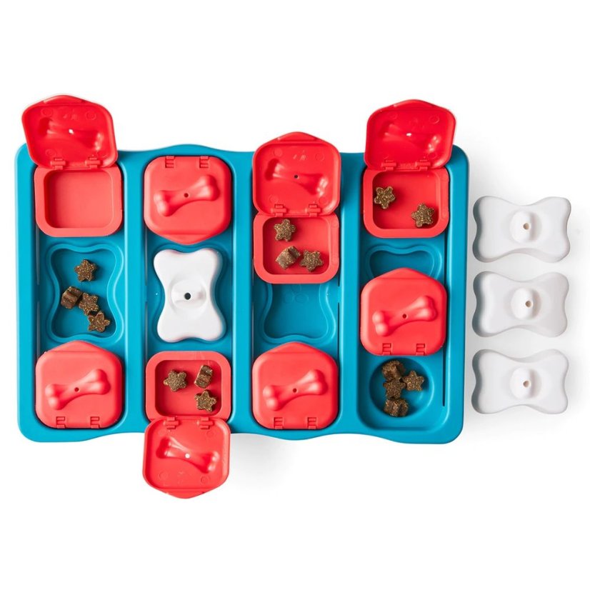 Nina Ottosson Dog Brick Level 2 - logická hra, psí puzzle, úroveň 2