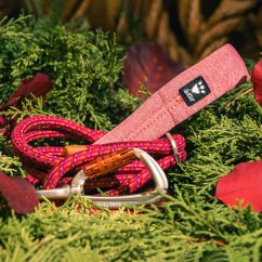 Hurtta Nastavitelné lanové vodítko Eco Beetroot - nastavitelné lanové vodítko s měkkou rukojetí pro psy, malinové - 6 mm