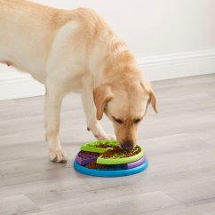 Nina Ottosson Lickin' Layers Level 2 - vzdělávací hra a miska na pomalé krmení pro psa, úroveň 2